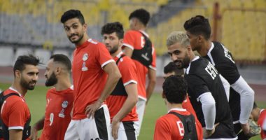 فيديو وصور .. مران بدنى للاعبى المنتخب المصرى في أول تدريب لـ" فيتوريا " بإستاد برج العرب