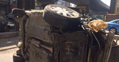 مصرع 3 أشخاص إثر سقوط سيارة من أعلى كوبرى بمدينة الصف