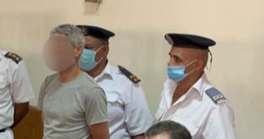 الظهور الأول للمتهم في واقعة طريق السويس.. صور
