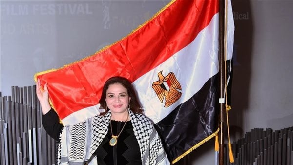 Algomhuria algdeda - إلهام شاهين: الإحتلال الإسرائيلي هيتجننوا من مصر لأننا أقوياء جدًا بجيشنا وشعبنا